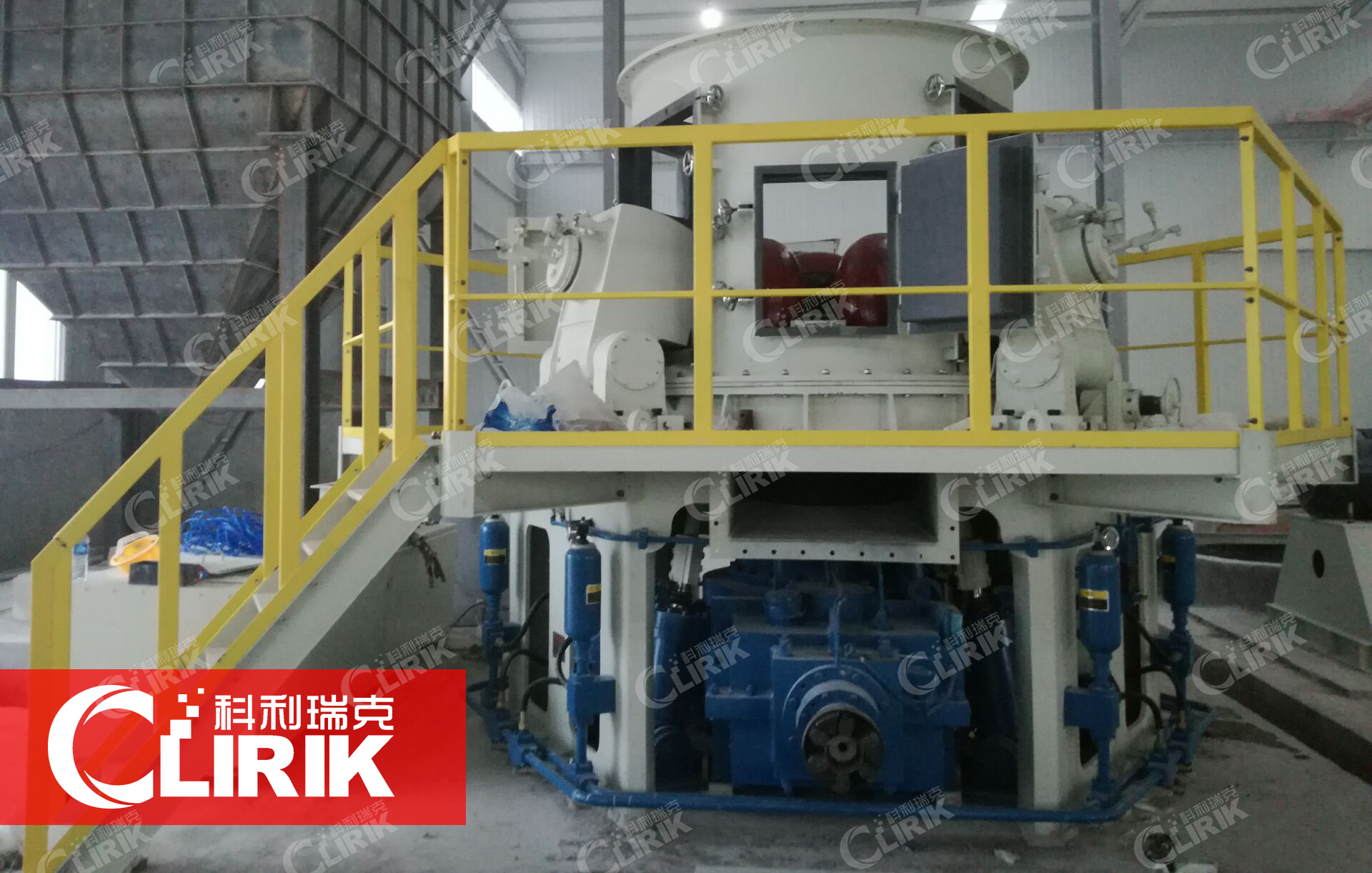 滑石立式磨粉設(shè)備